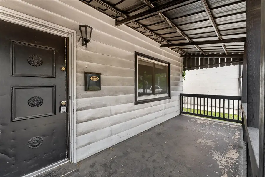 603 W Main St, Carnegie, PA 15106 - #2