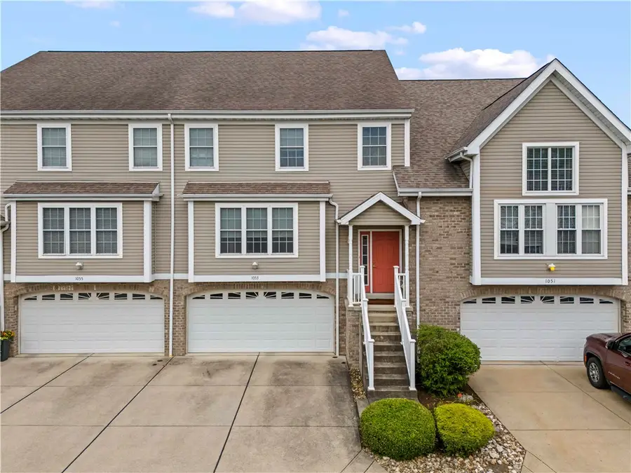 1053 Waterford Ct E, Canonsburg, PA 15317 - #2