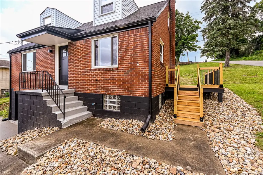 240 Verdant Street, Irwin, PA 15642 - #2