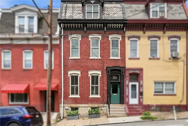 225 Main St, Pittsburgh, PA 15201