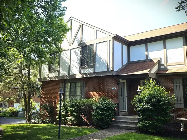 111 Woodcrest Dr, Sewickley, PA 15143