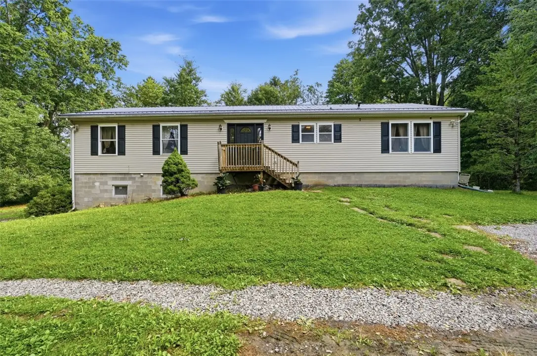 163 Constitution Ave, Cabot, PA 16023 - #1