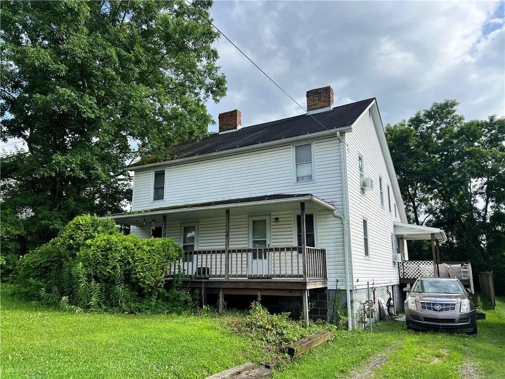 1025/1029 St Vincent Shaft Street, Latrobe, PA 15650 - #1
