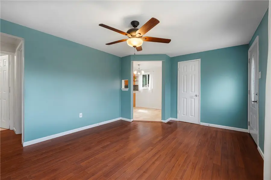 724 Rose Lane, Pittsburgh, PA 15234 - #3