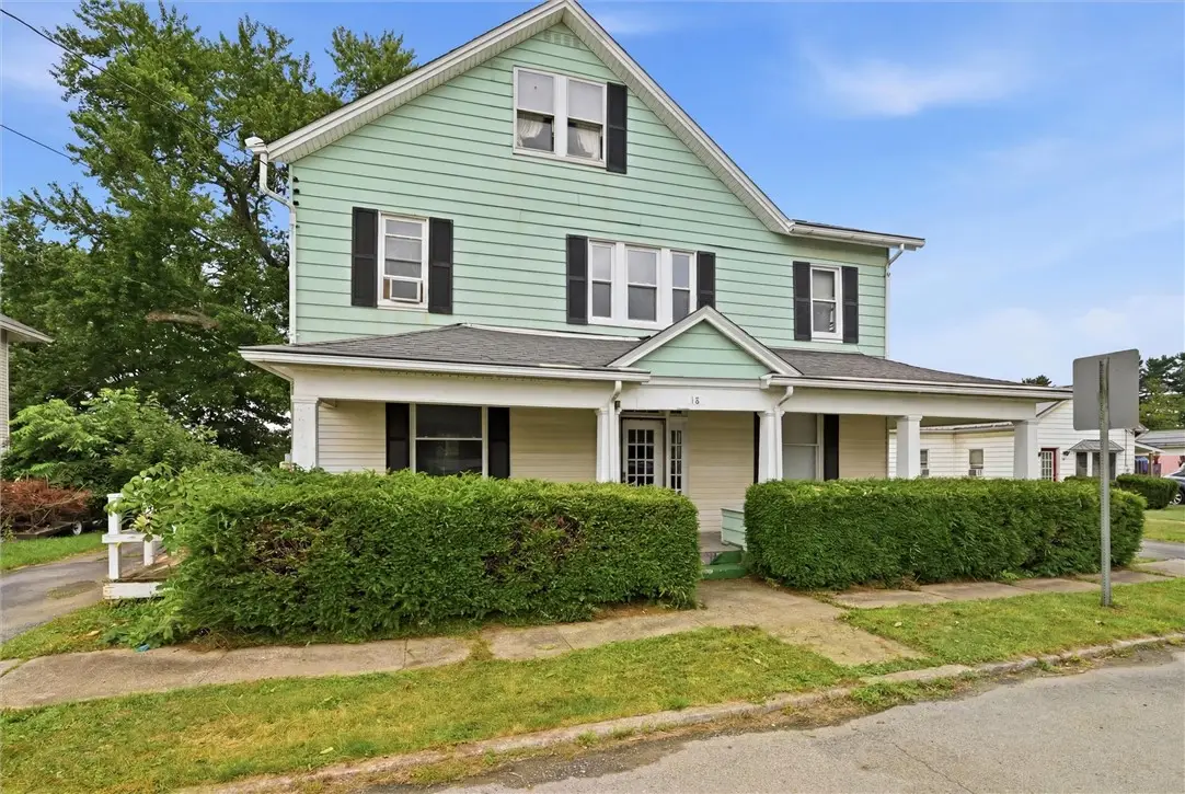 18 North St, West Middlesex, PA 16159 - #1