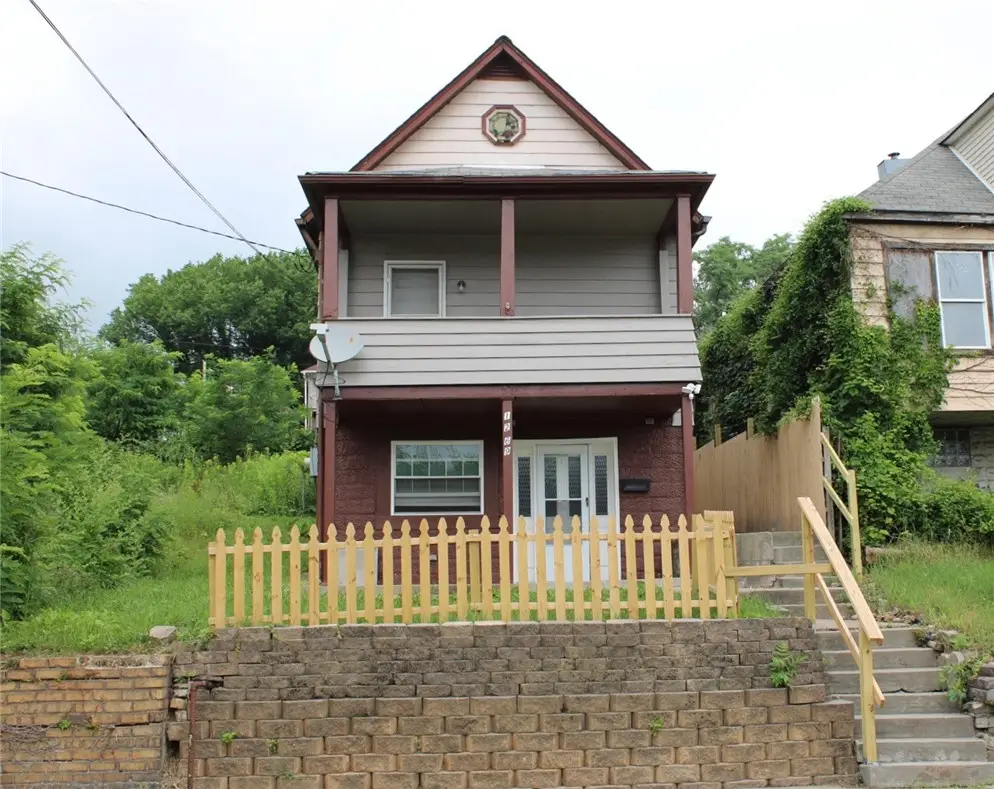 1269 8th Ave, Natrona Heights, PA 15065 - #1