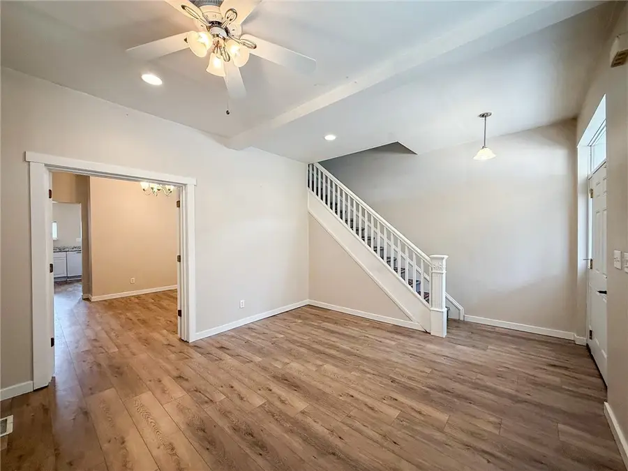 817 11th St, Stowe, PA 15136 - #3