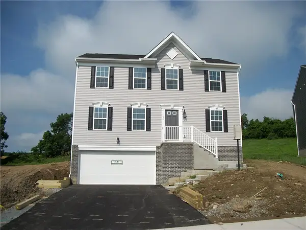 498 Gardenia Drive, Belle Vernon, PA 15012