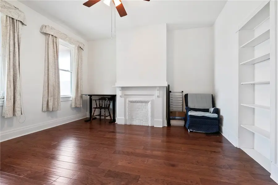 330 Kaercher St, Pittsburgh, PA 15207 - #2
