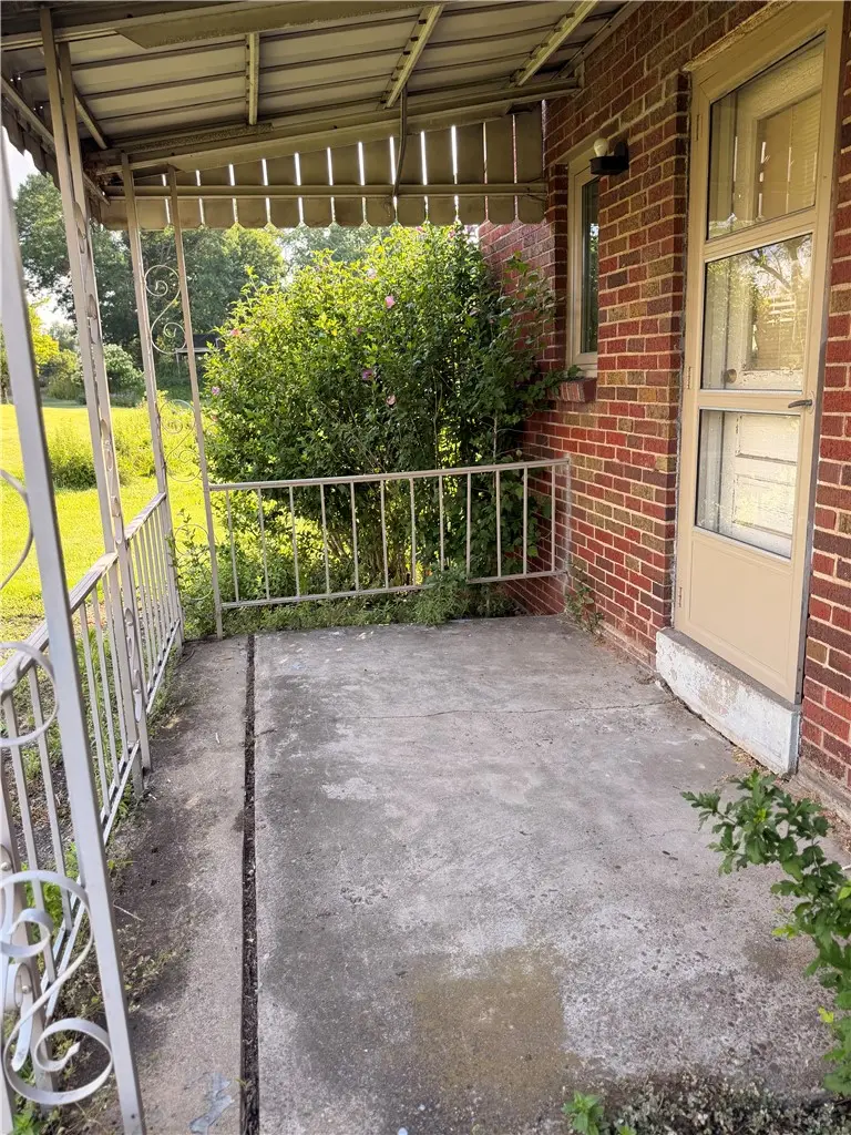 31 Ewing Rd, Kennedy, PA 15136 - #3