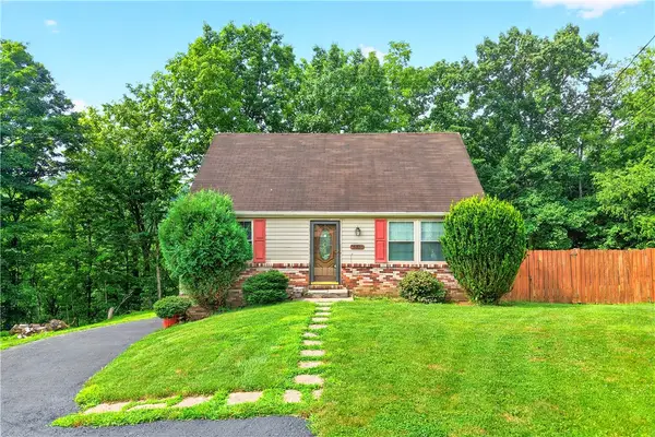 2645 Keats Dr, South Park, PA 15129