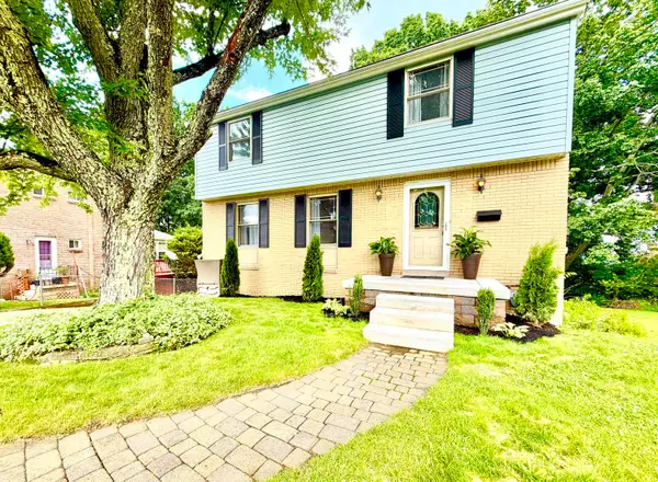 4933 Point Circle Drive, Monroeville, PA 15146