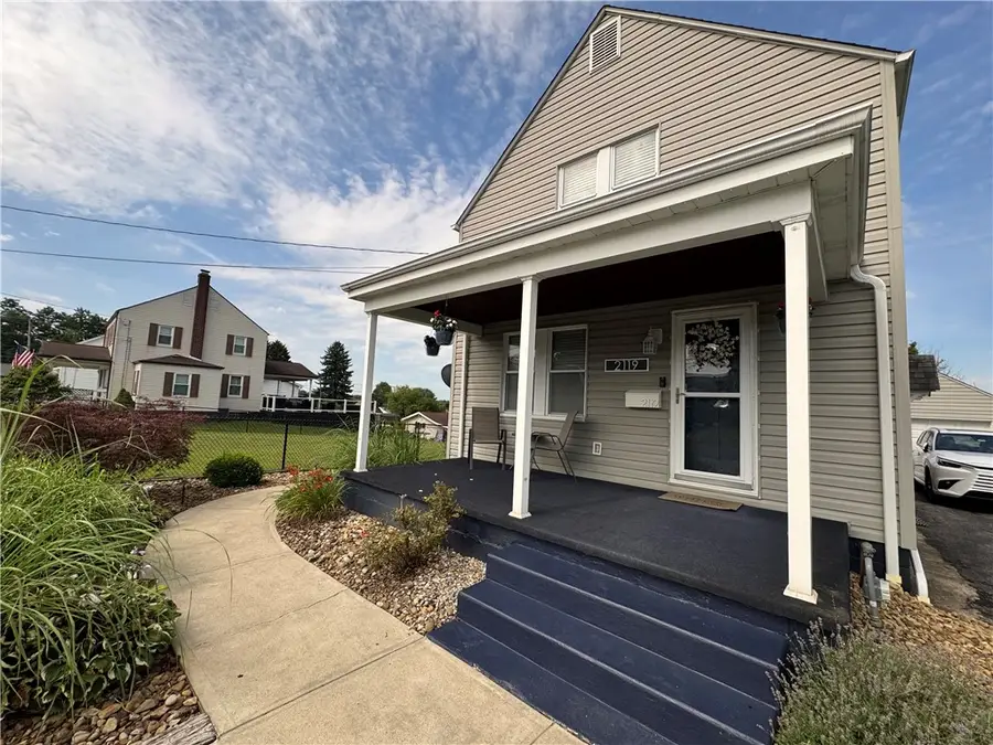 2119 Walnut Dr, Latrobe, PA 15650 - #3