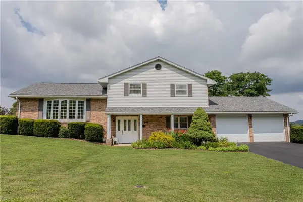 1506 Chestnut St, Connellsville, PA 15425