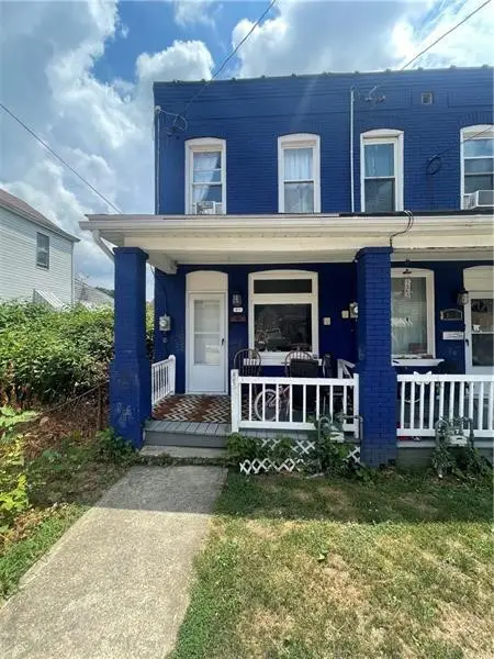 815 10th St, Stowe, PA 15136 - #1