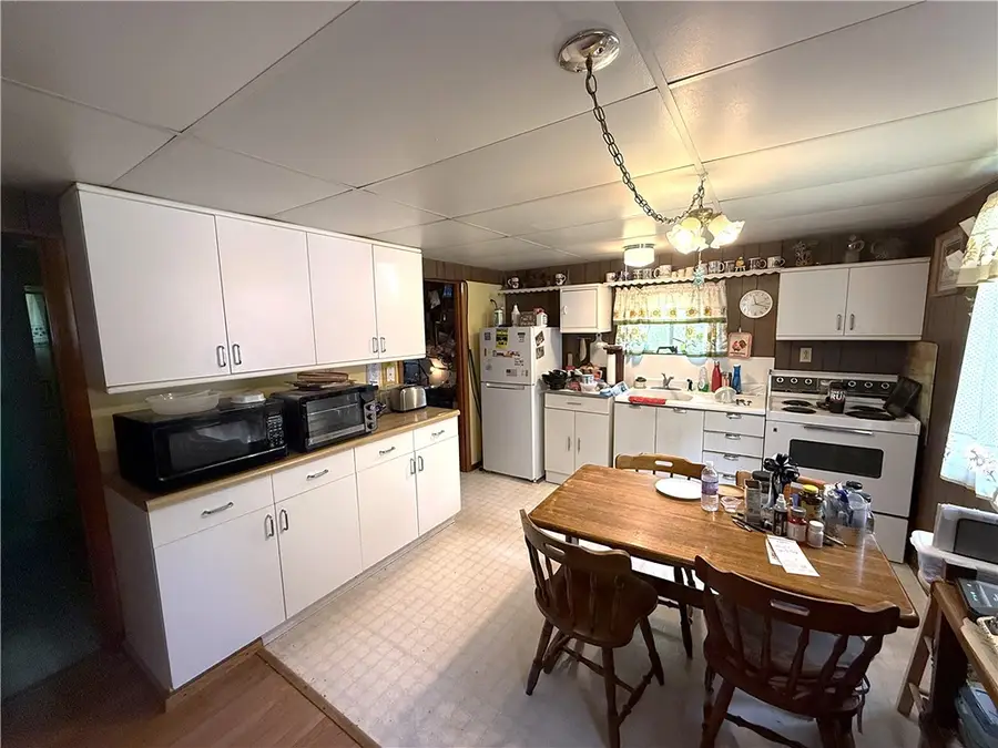 138 Laughner Rd, Ligonier, PA 15658 - #2