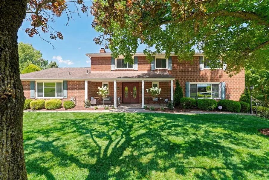 216 Mccartney Dr, Coraopolis, PA 15108 - #2