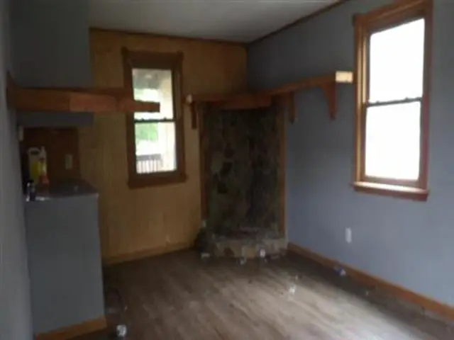 799 Wengler Ave, Sharon, PA 16146 - #3