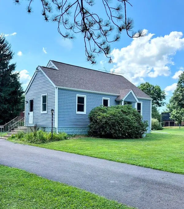 201 Fairway Lane, Butler, PA 16002