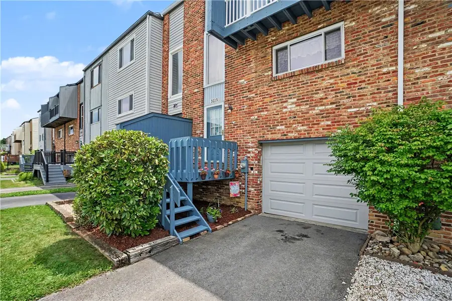 3115 Camberly Dr, Gibsonia, PA 15044 - #3