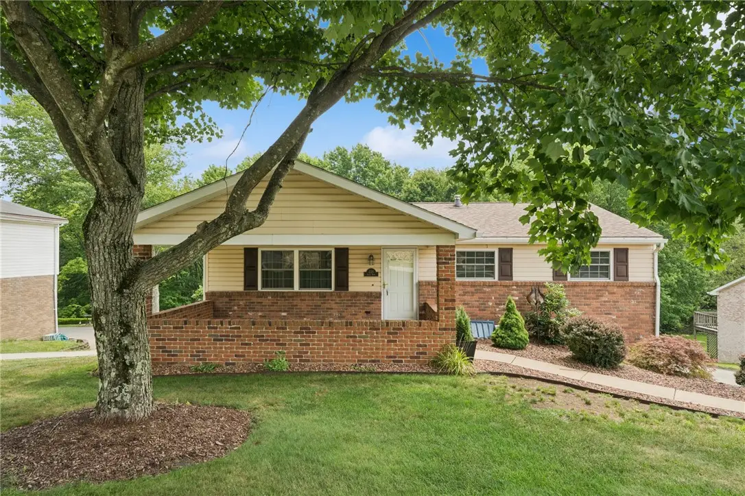 221 David Drive, Delmont, PA 15626 - #1