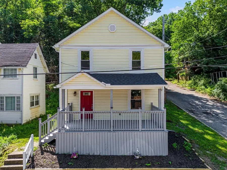 455 Highland Ave, Aliquippa, PA 15001 - #2