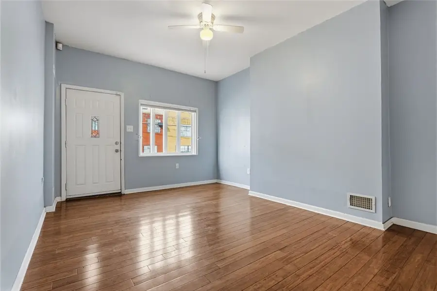 2334 Fox Way, Pittsburgh, PA 15203 - #3
