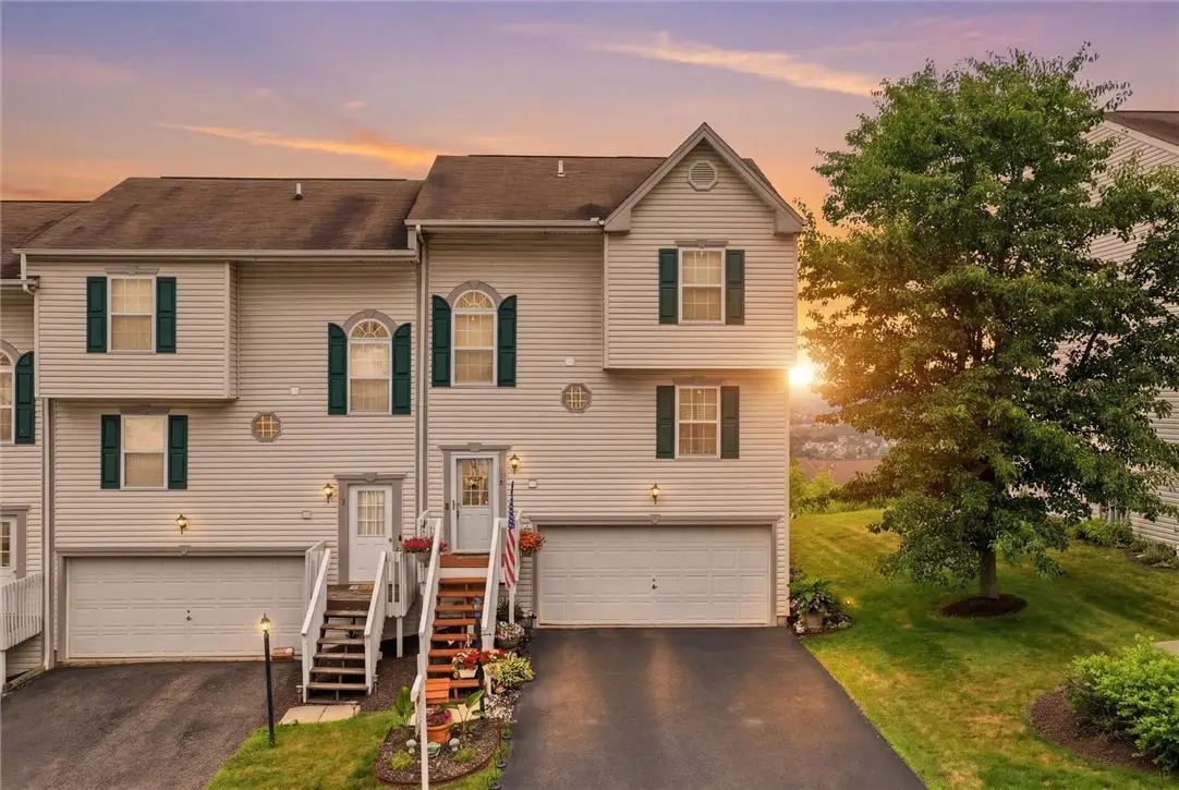 110 Cathedral Ct, Carnegie, PA 15106 - #1