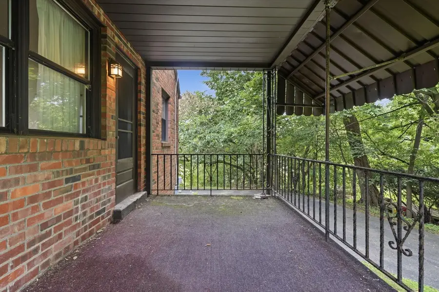 408 Vineyard Drive, Gibsonia, PA 15044 - #2