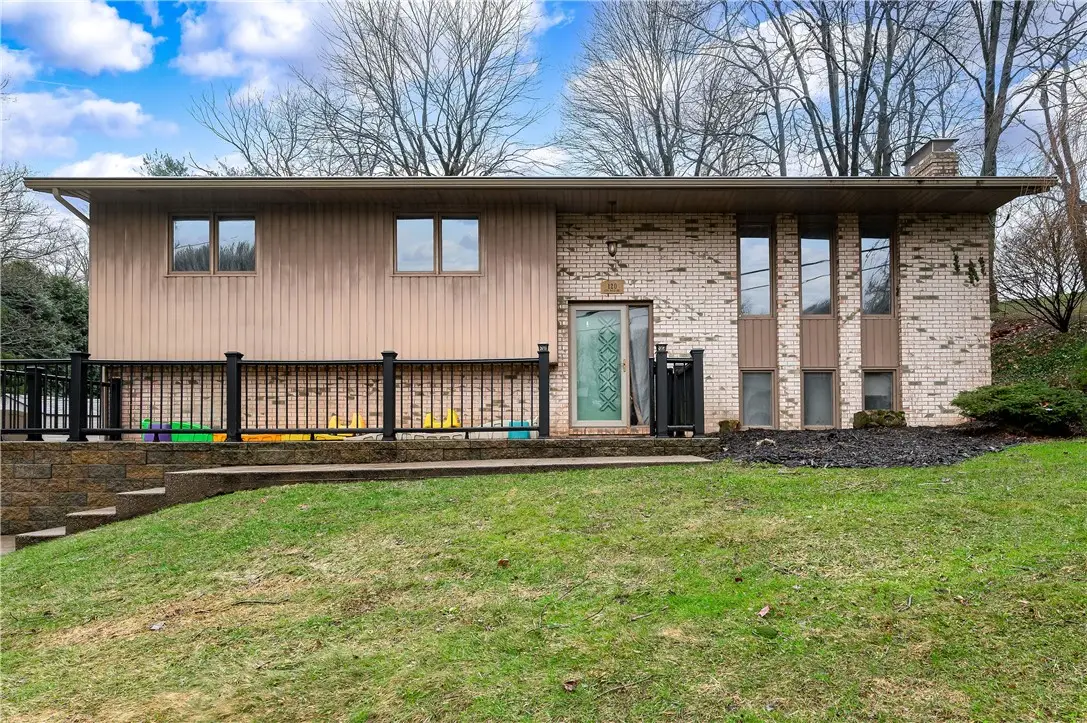 120 Lyn Dale Dr., Butler, PA 16001 - #1