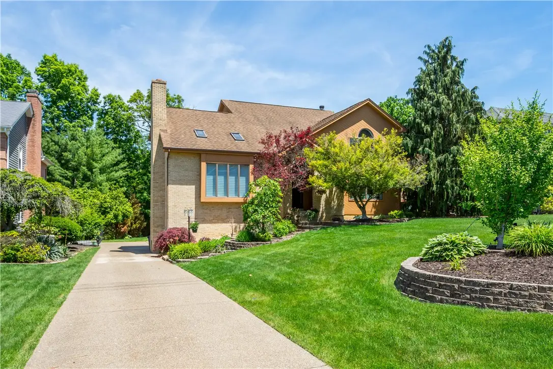 717 Stonegate Drive, Oakdale, PA 15071 - #1