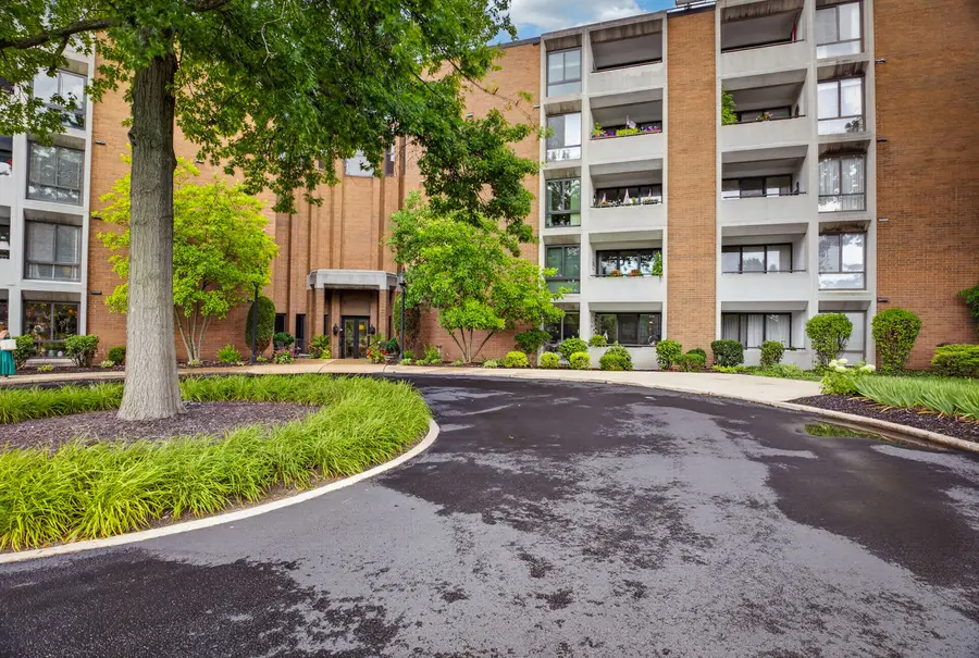 900 Washington Road #212, Pittsburgh, PA 15228 - #2