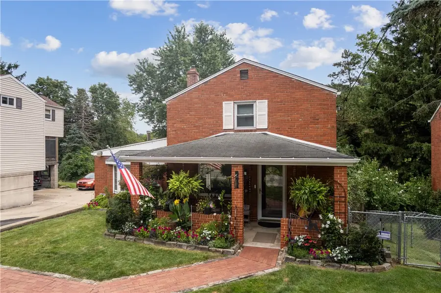 945 Roland Rd, Pittsburgh, PA 15221 - #2