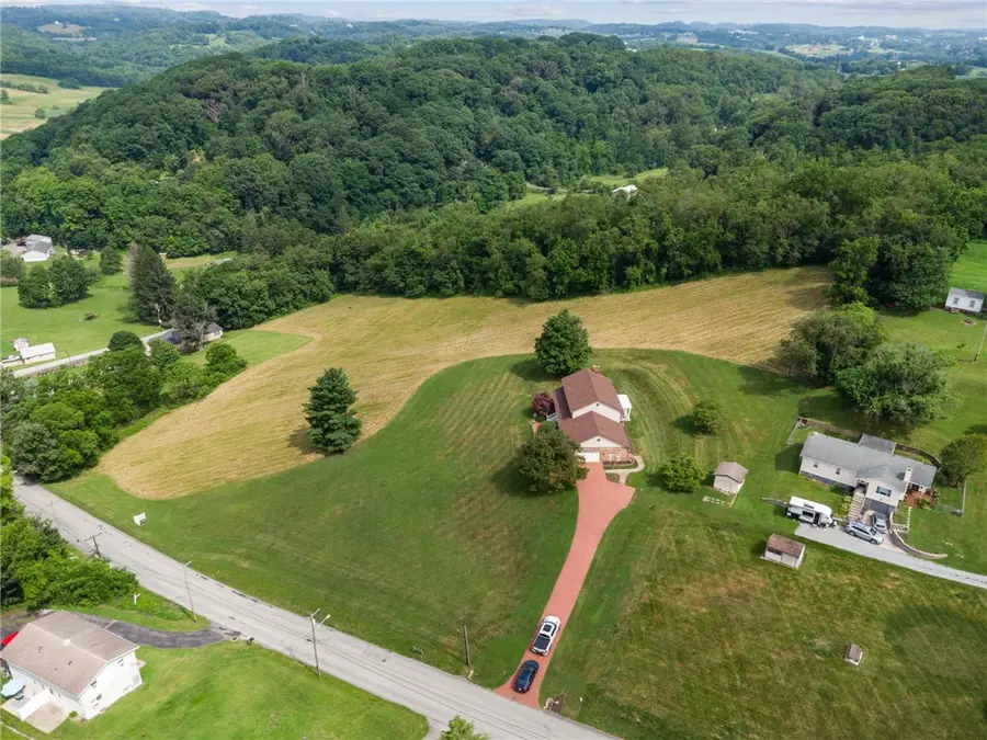 1120 Depot Street, Youngwood, PA 15697 - #3