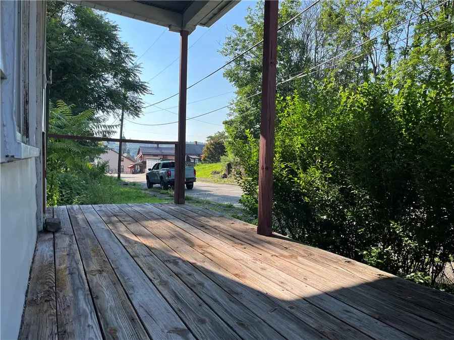 482 Liberty Avenue, Donora, PA 15033 - #3