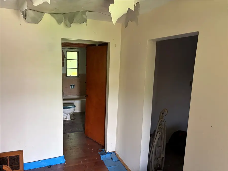 231 Modisette Ave, Donora, PA 15033 - #3