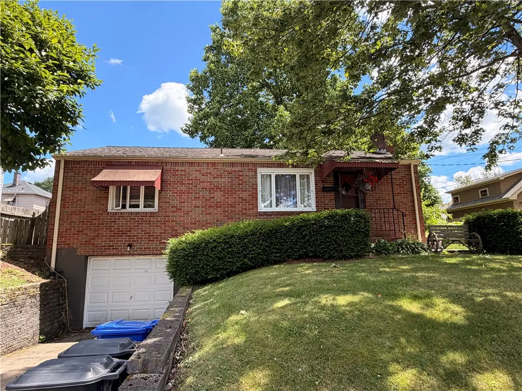 657 Orchard Ave, Bridgeville, PA 15017 - #1