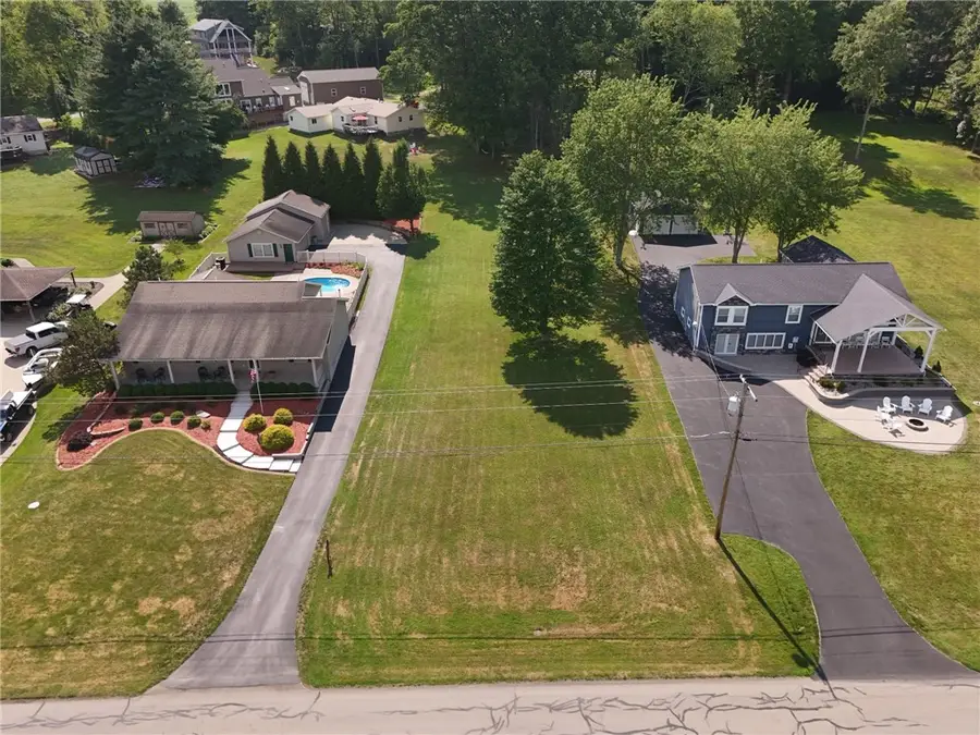 000 Latonka Dr, Mercer, PA 16137 - #2