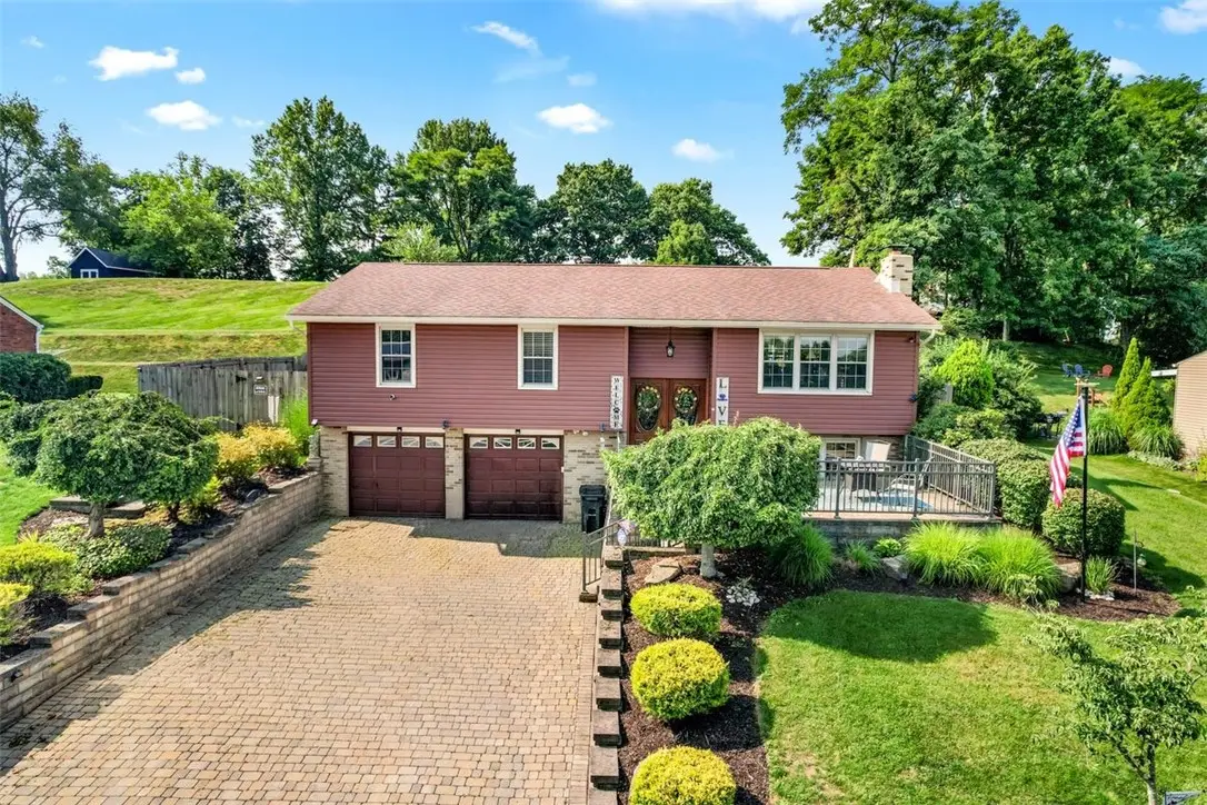 107 Tory Rd, Coraopolis, PA 15108 - #1