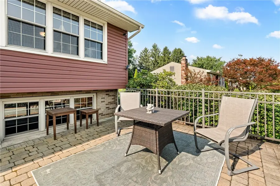 107 Tory Rd, Coraopolis, PA 15108 - #3