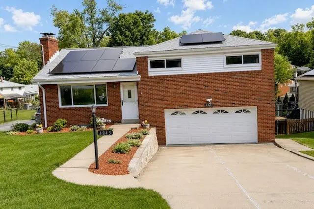 4843 Doyle Rd, Pittsburgh, PA 15227 - #1