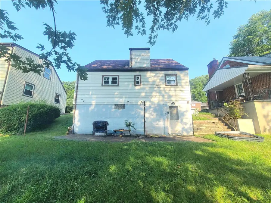 505 Greenridge Rd, New Kensington, PA 15068 - #2
