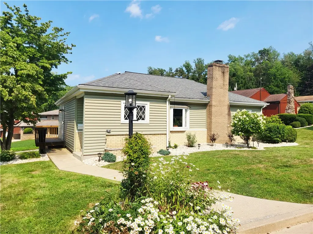 616 Maple Street, Jeannette, PA 15644 - #1