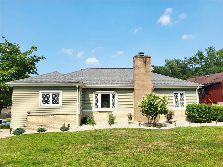 616 Maple Street, Jeannette, PA 15644 - #2