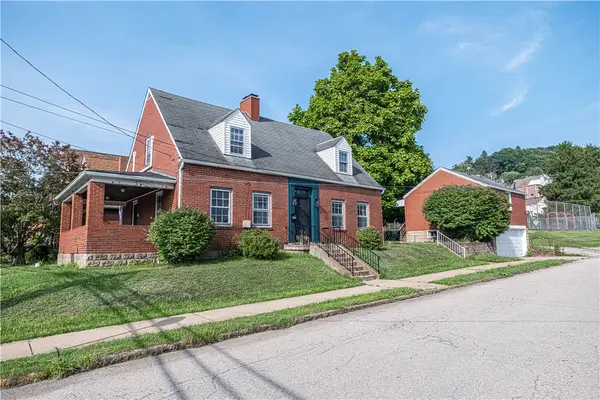 302 Edgewood Avenue, Trafford, PA 15085