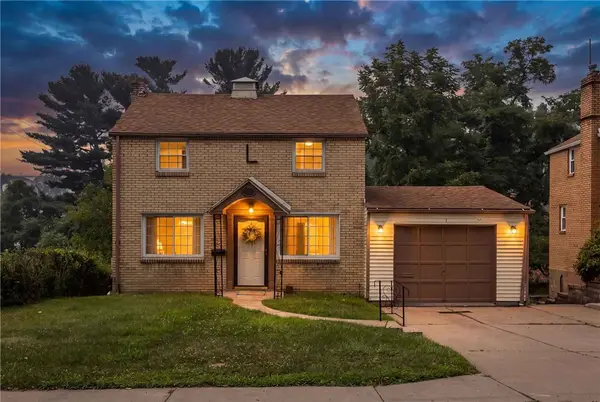 124 Macfarlane Dr, Pittsburgh, PA 15235