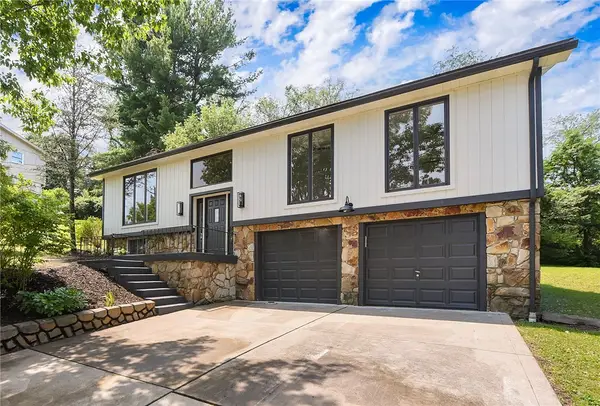 112 Pleasantview Dr, Canonsburg, PA 15317