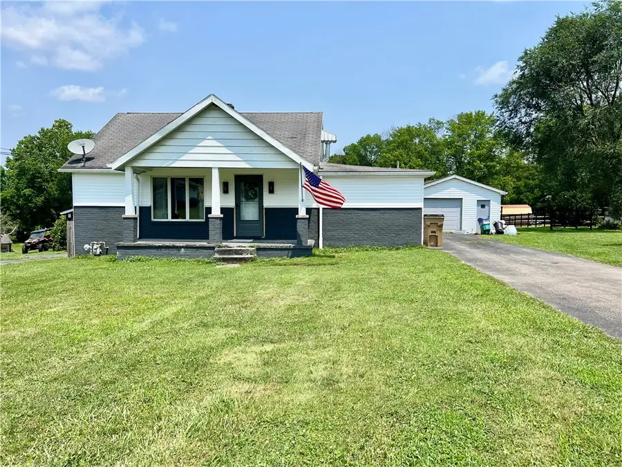 1752 S Eighty Eight Rd, Greensboro, PA 15338 - #2
