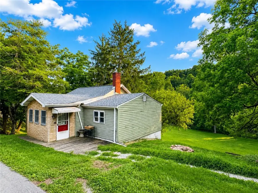 101 Fishpot Rd, Fredericktown, PA 15333 - #2