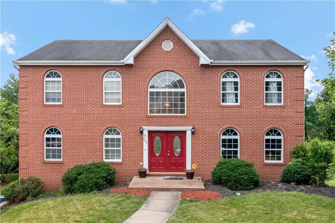 232 Carriage Blvd, Pittsburgh, PA 15239 - #1